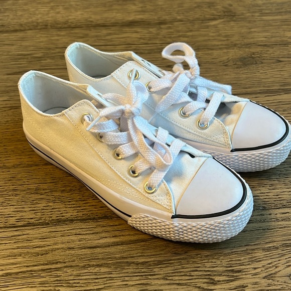 Airwalk Legacee Sneakers - Picture 2 of 11